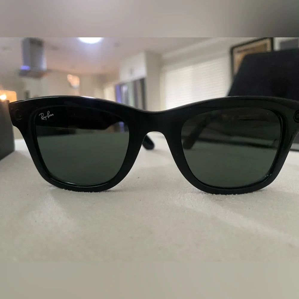 Ray Ban Stories